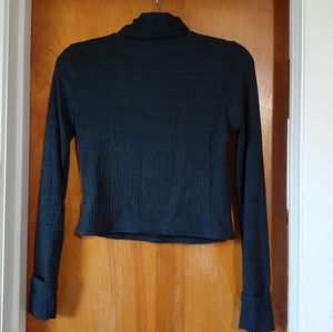 Crop top turtleneck